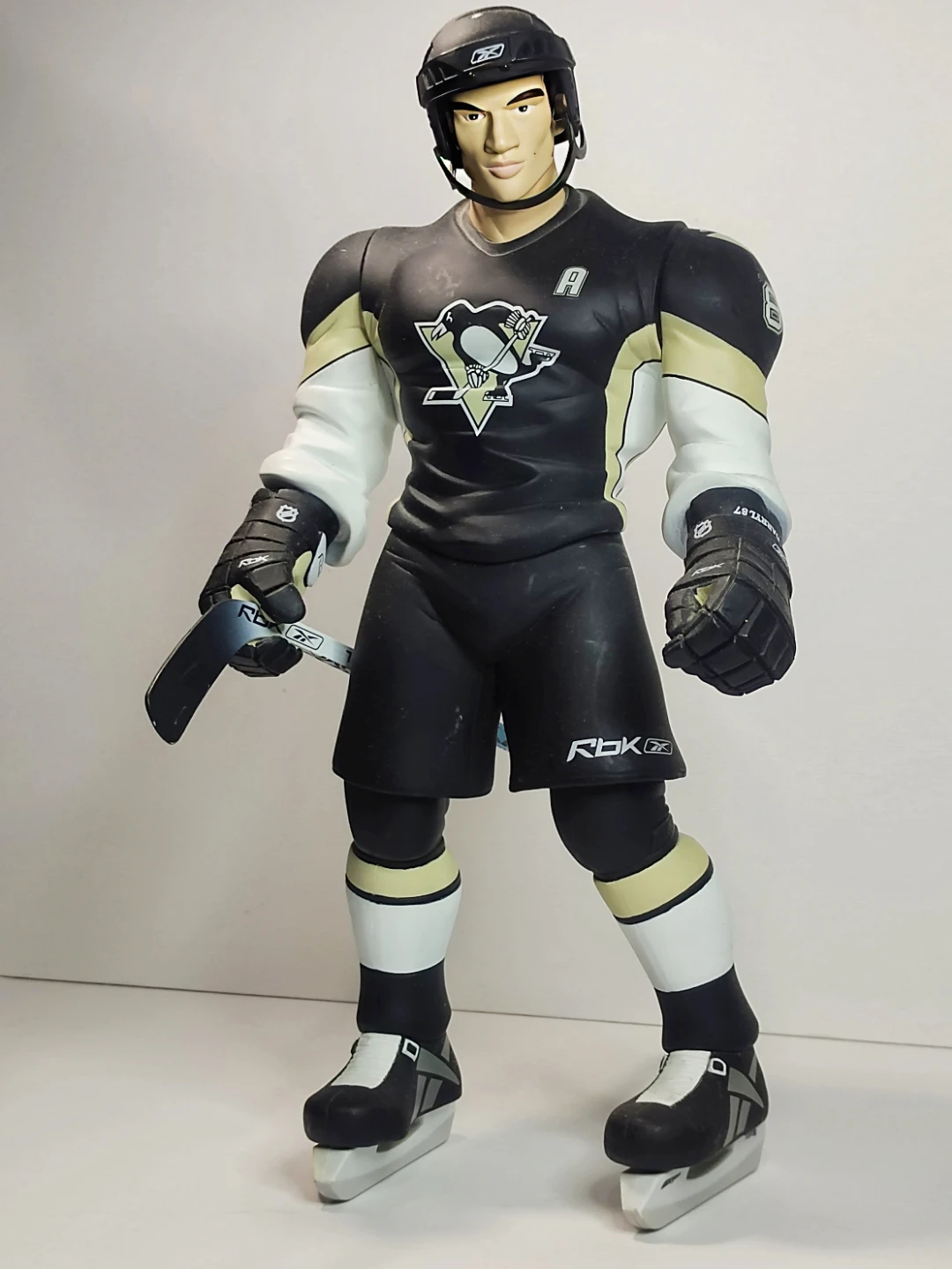 Reebok Pittsburgh Penguins Hockey Player Action Figure - photo 2