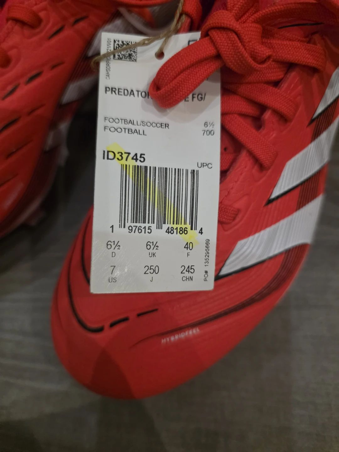 Adidas Predator Football/Soccer Cleats - Red - Size 7 US - photo 2