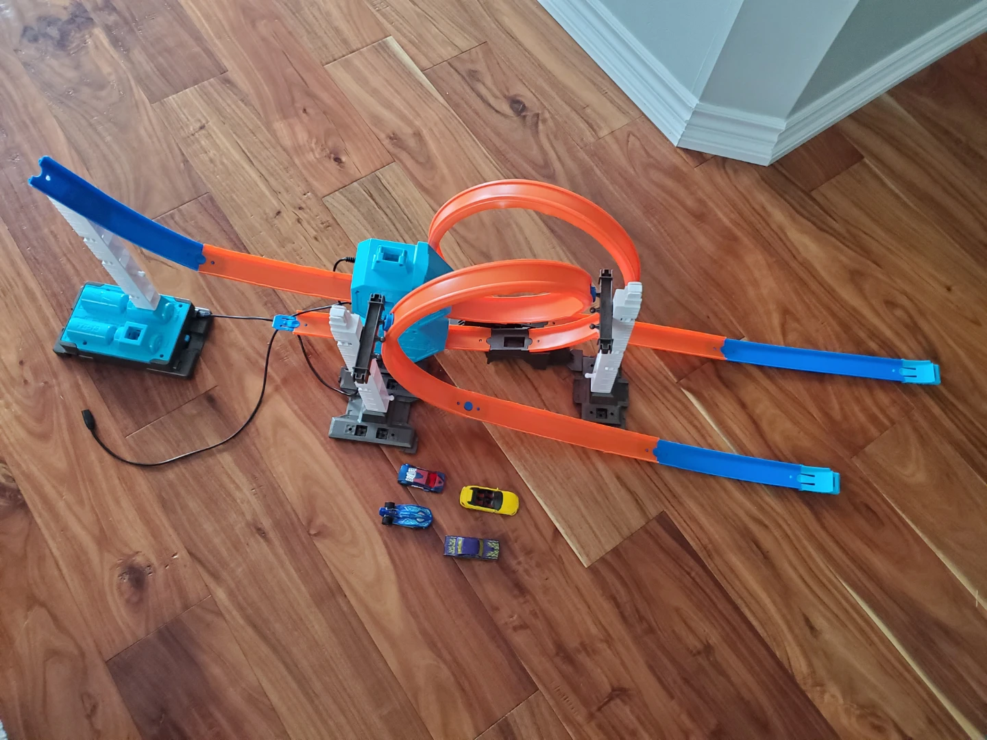 Hot Wheels Track Builder System with Cars - photo 4