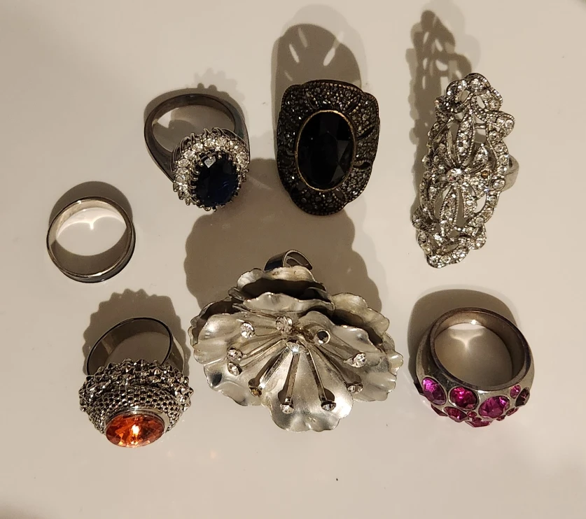 Assorted Fashion Rings 🧡