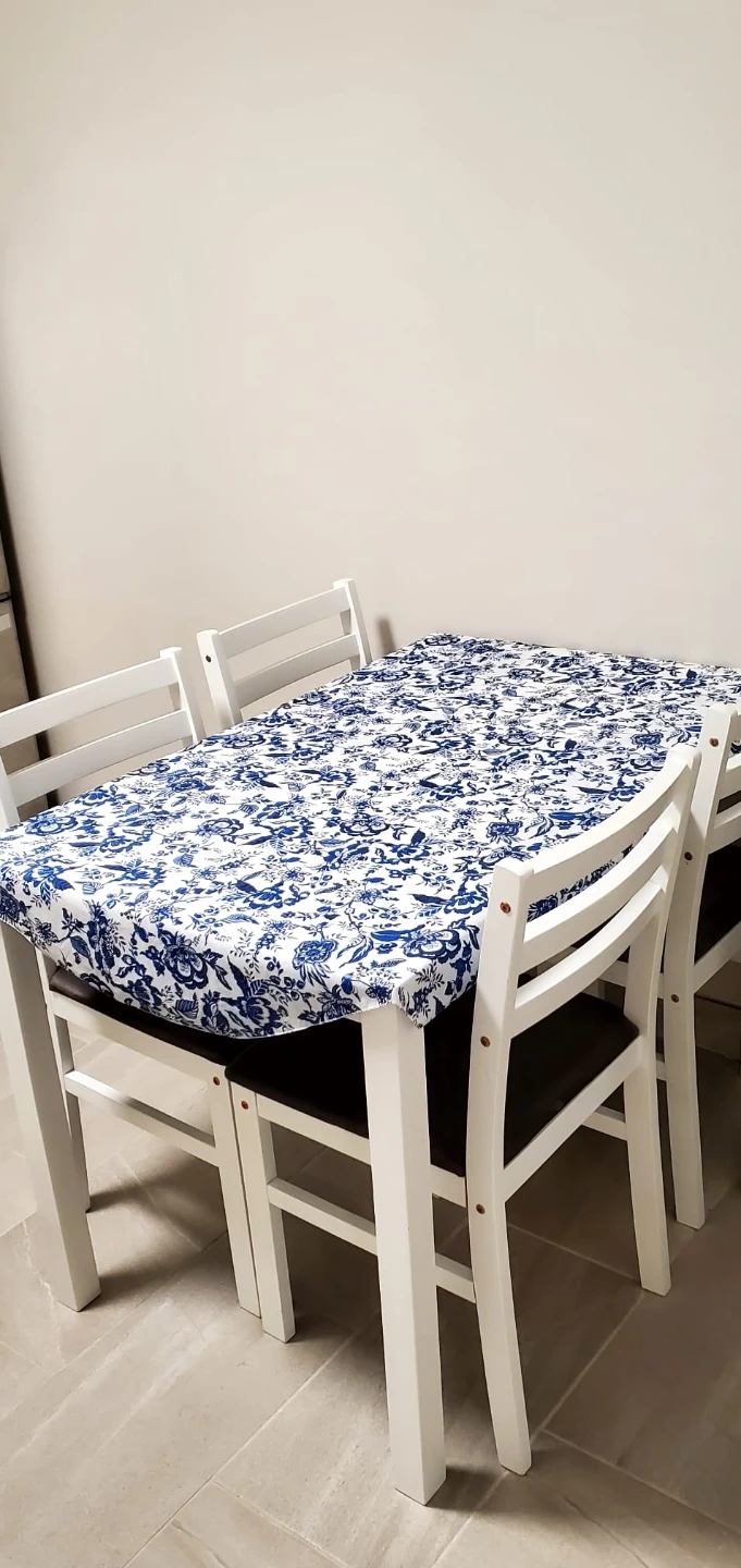 White Dining table with 4 Chairs - photo 3