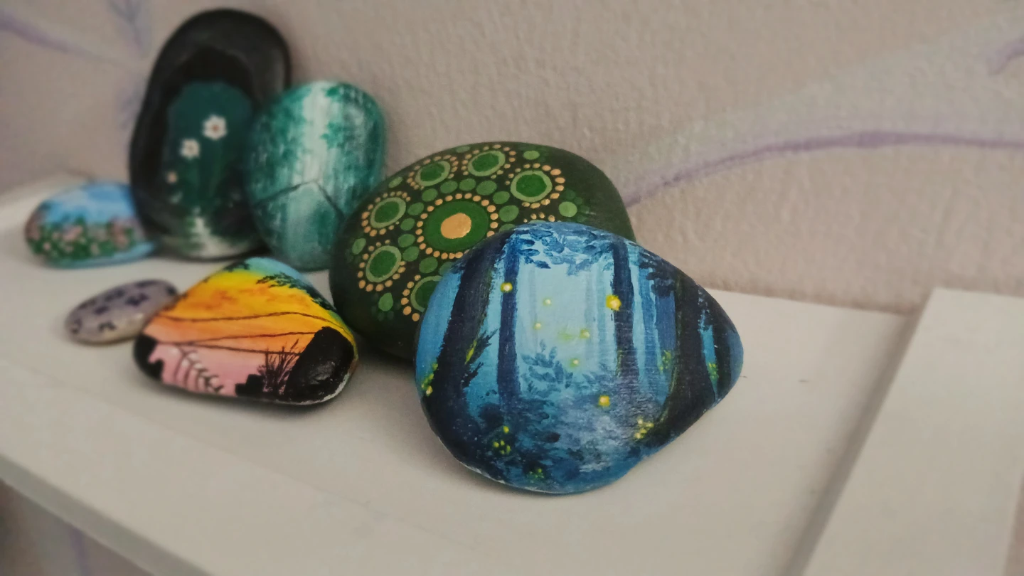 Painted Decorative Rocks - Assorted Sizes - photo 2