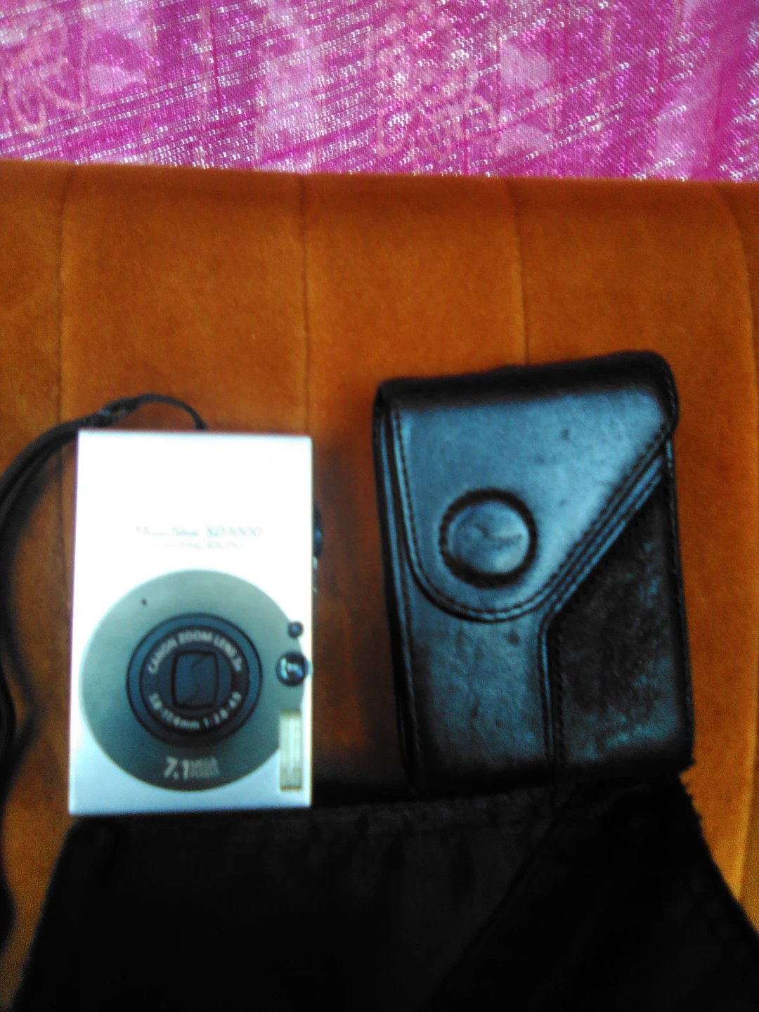Canon PowerShot SD1000 Digital ELPH Camera