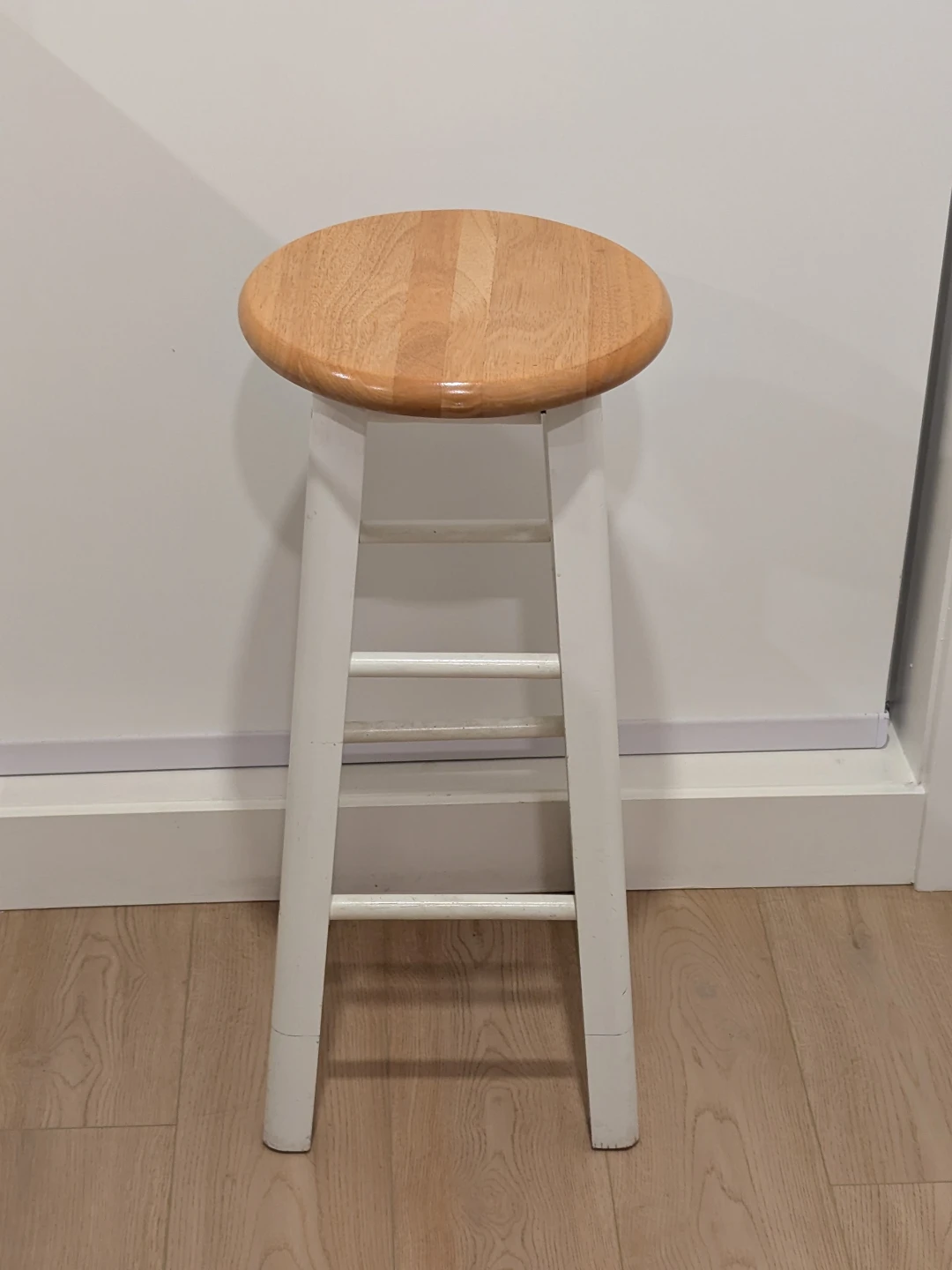 White and Wood Bar Stool - photo 2