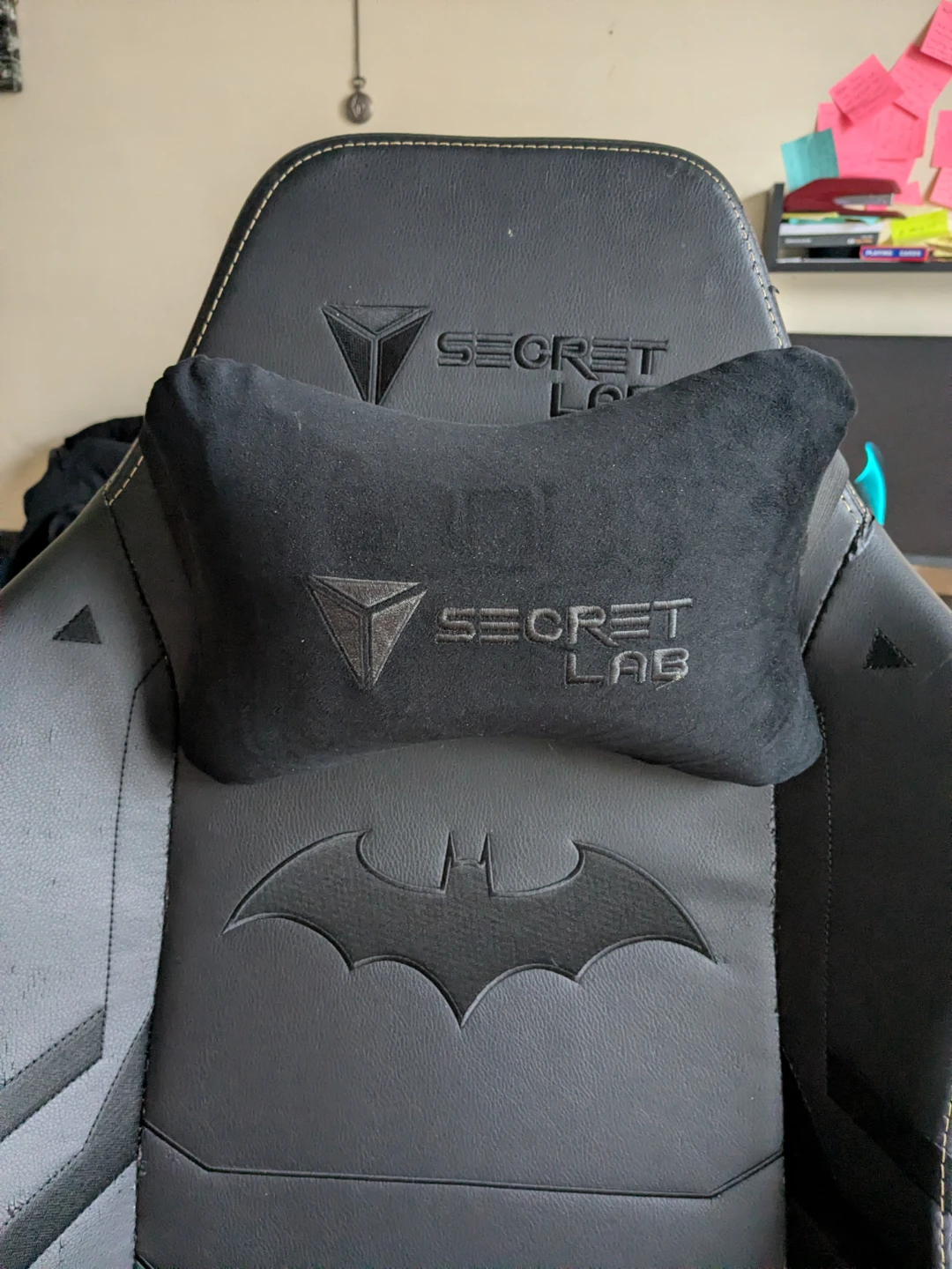 Secretlab Titan Evo 2022 Batman Edition - photo 3
