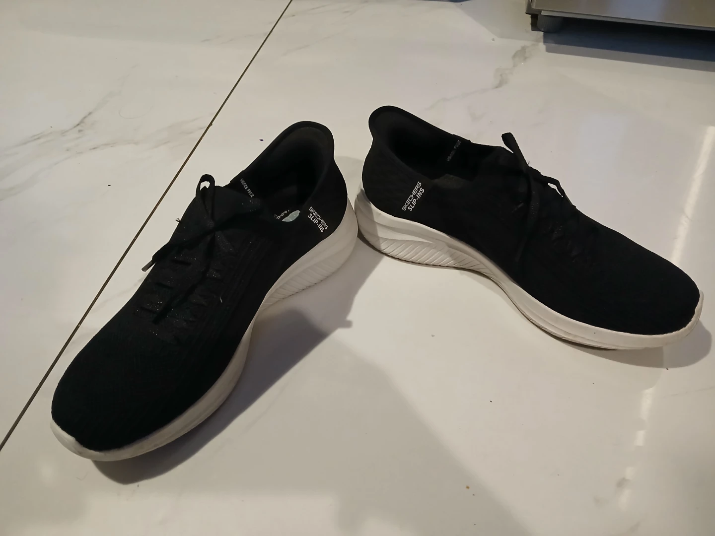 Skechers Slip-ins Hands Free Black Shoes - photo 2