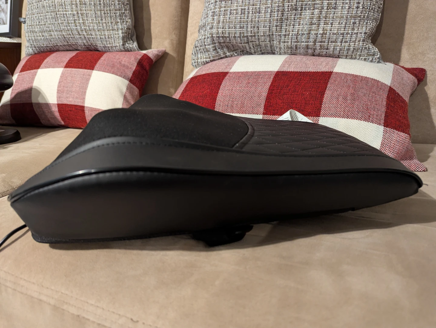 Back Massage Cushion w/ Box - photo 3