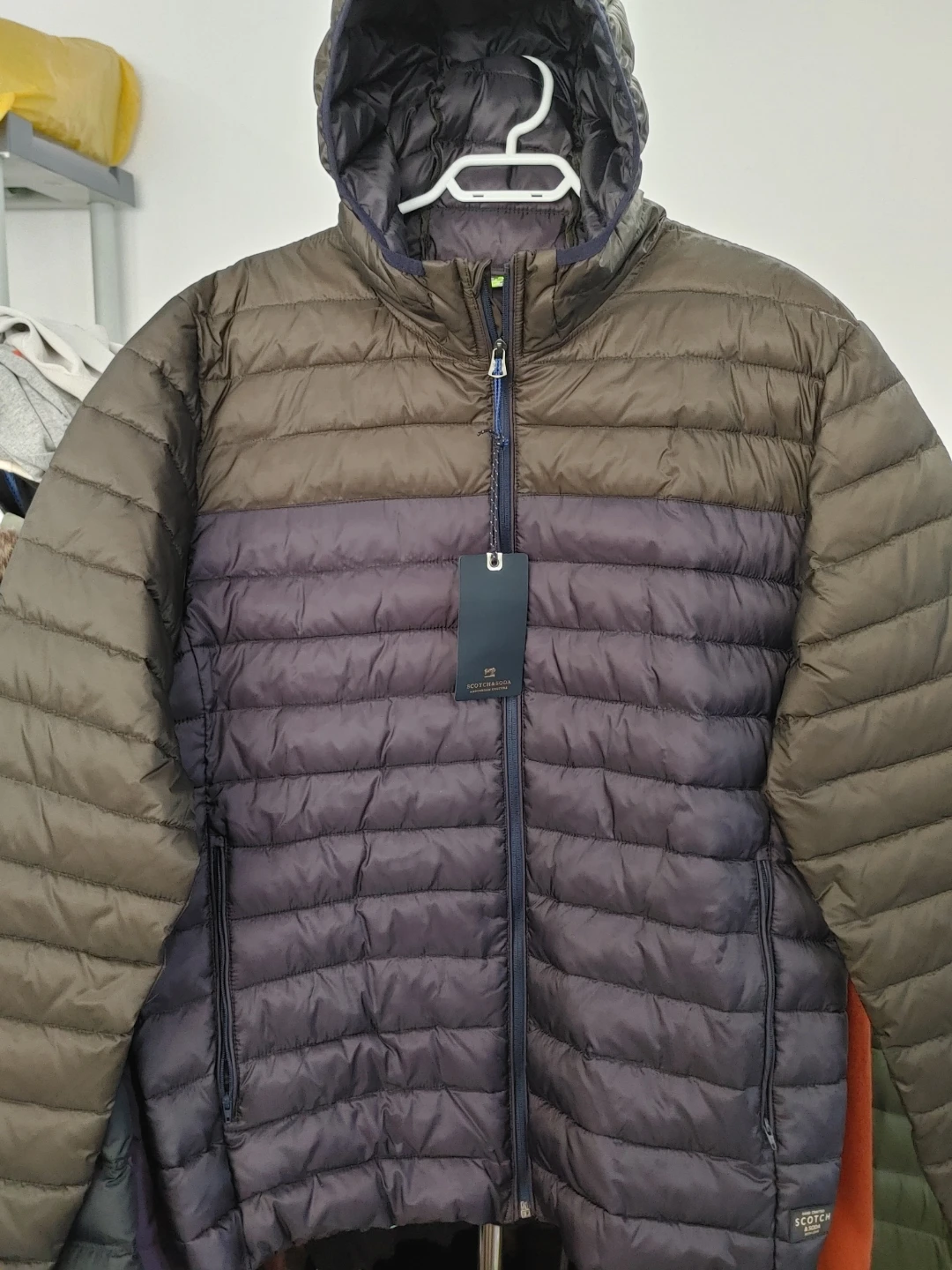 🧡BRAND NEW SCOTCH & SODA LIGHT PUFFER JACKET MENS XL*
