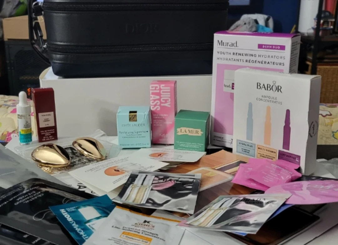 DIOR Toiletry Bag with various beauty samples