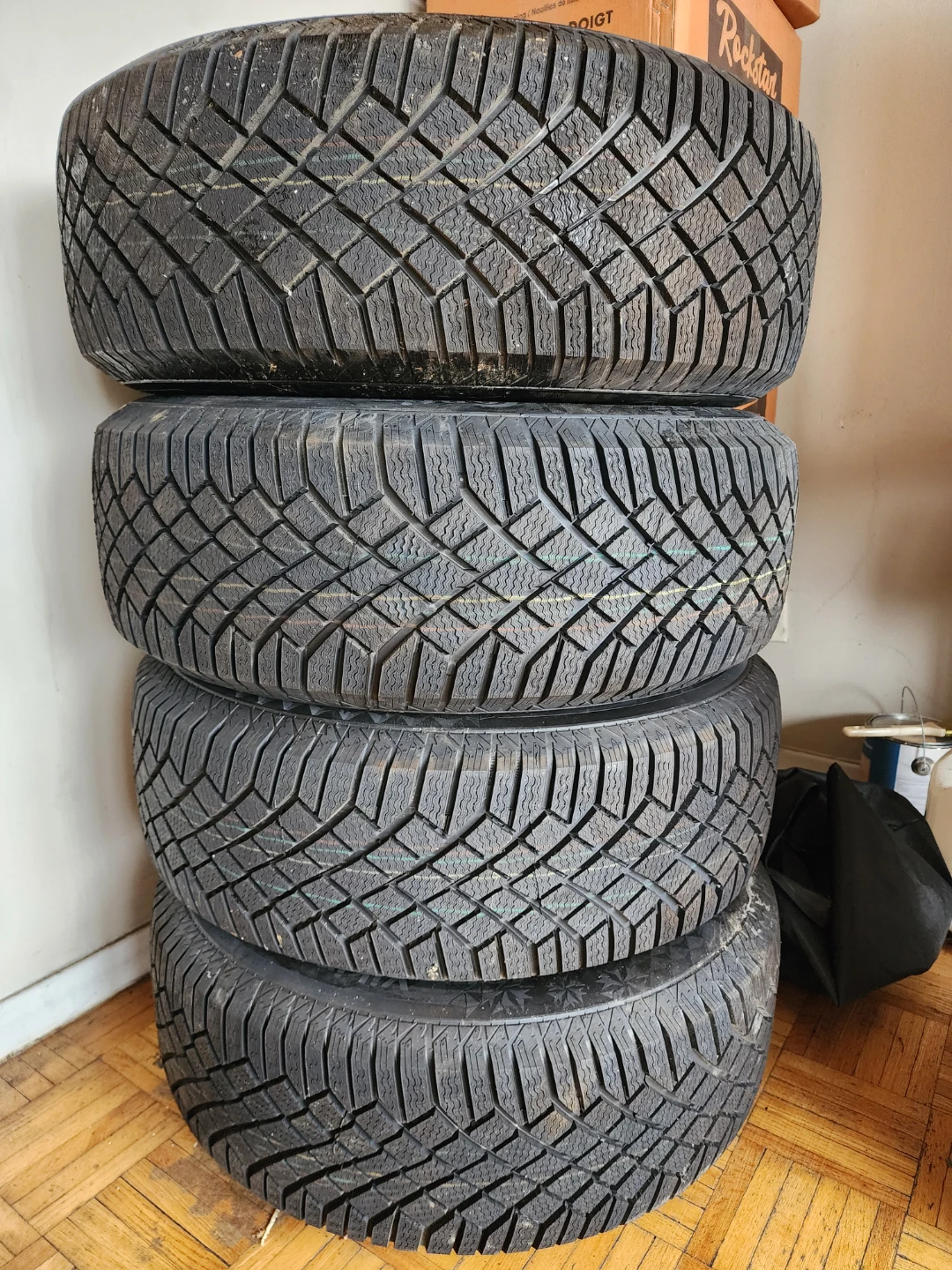 Set of 4 Winter Tires 235/65R17 - photo 3