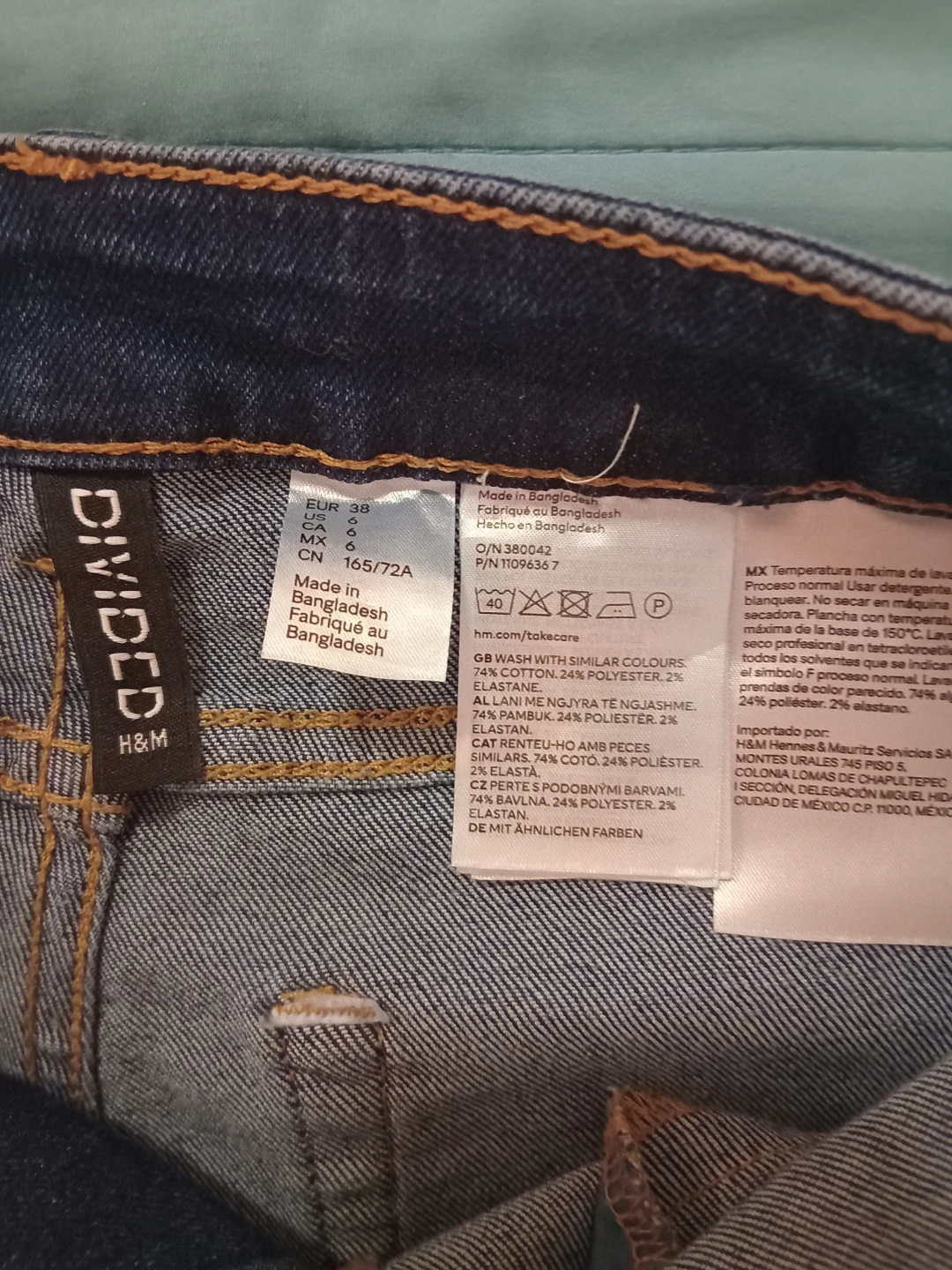 H&M Divided Women's Flare Jeans - Dark Wash Size 6 - photo 2