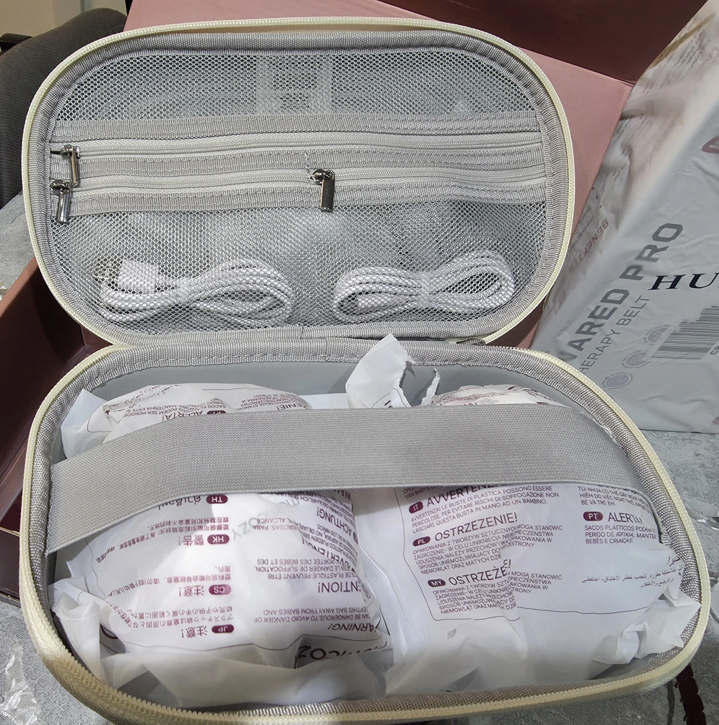 Momcozy M5 Smart Wearable Breast Pumps - New in Box!