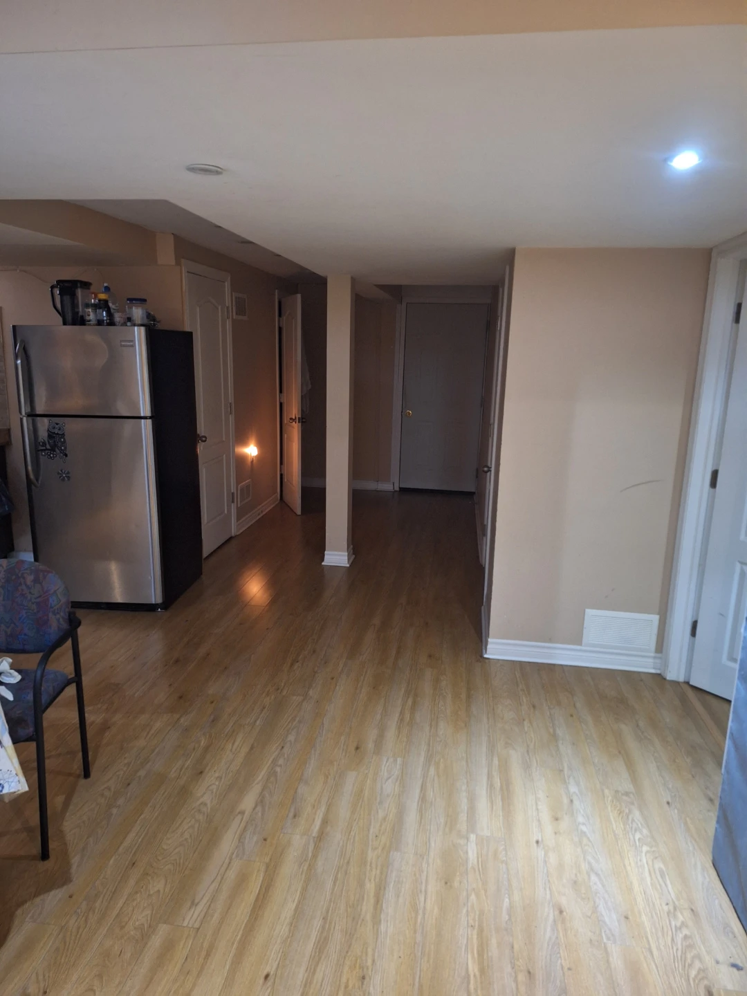 1 Bed 1Bath Basement for rent