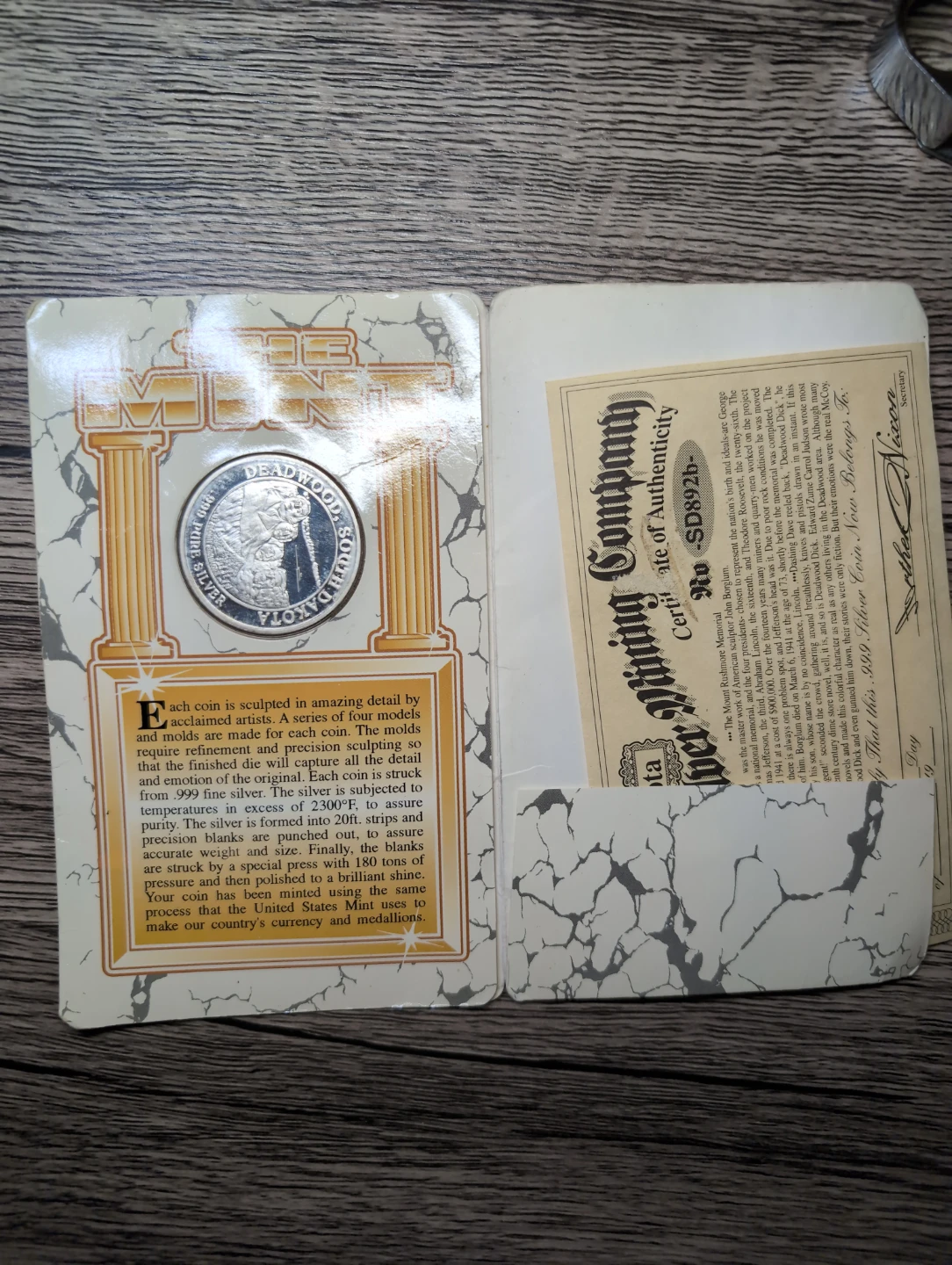 Deadwood South Dakota .999 Pure Silver Coin - photo 2