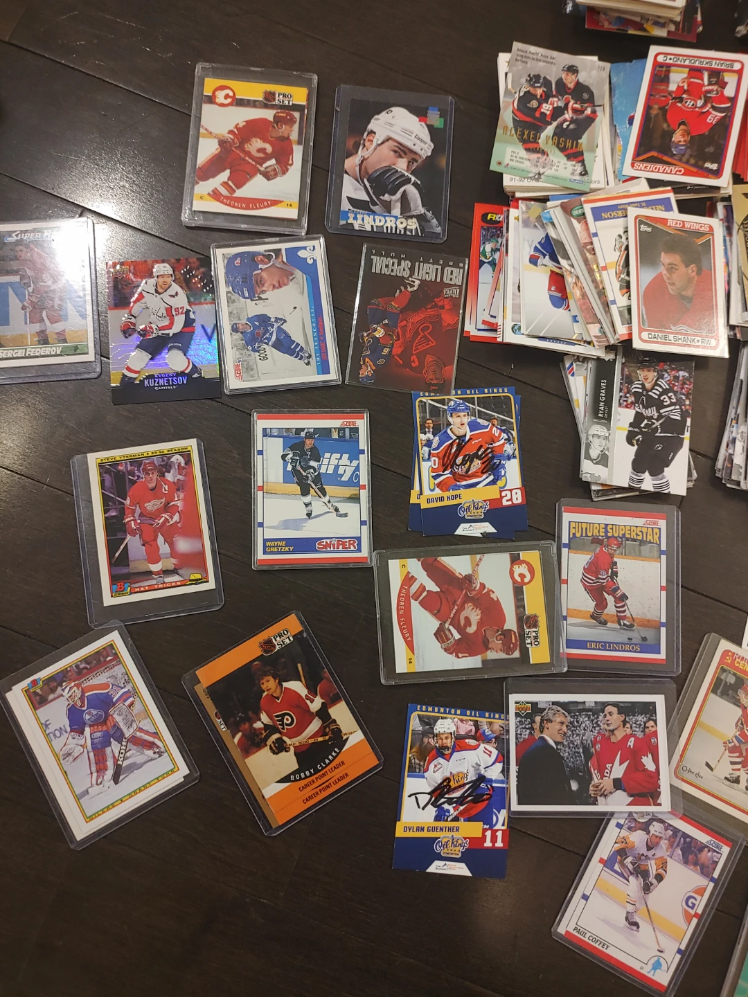 Large Vintage Hockey Card Collection (90s Score, Pro Set, Upper