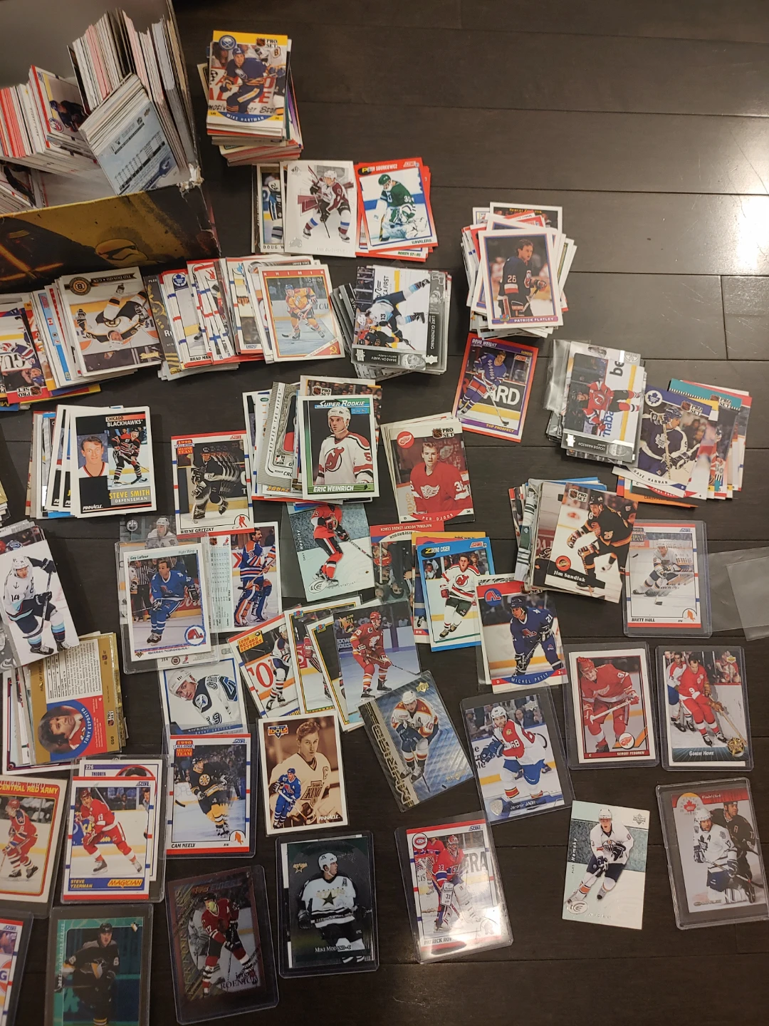 Large Vintage Hockey Card Collection (90s Score, Pro Set, Upper - photo 4