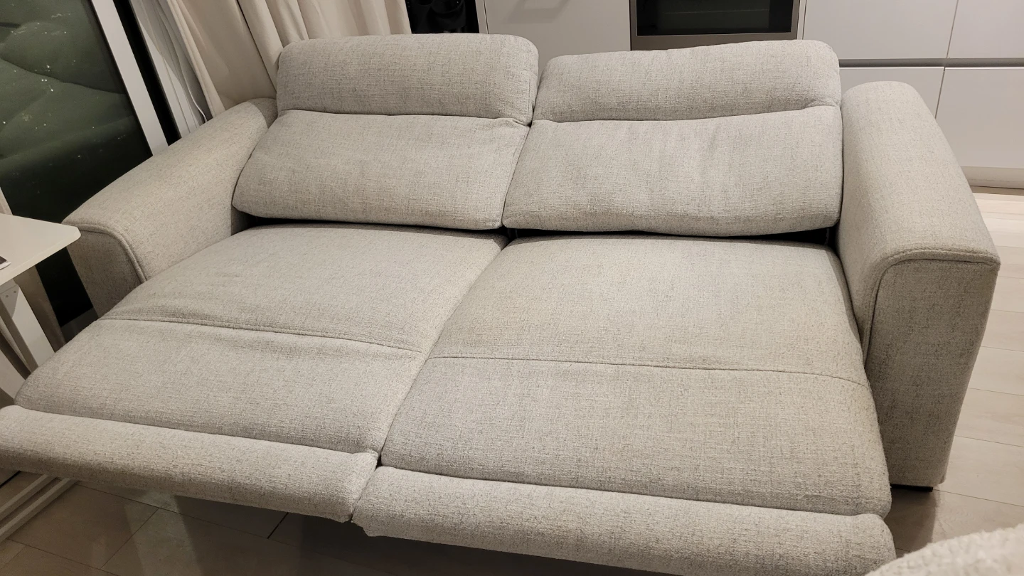 Light Grey 2-Seater Power Reclining Sofa - photo 4