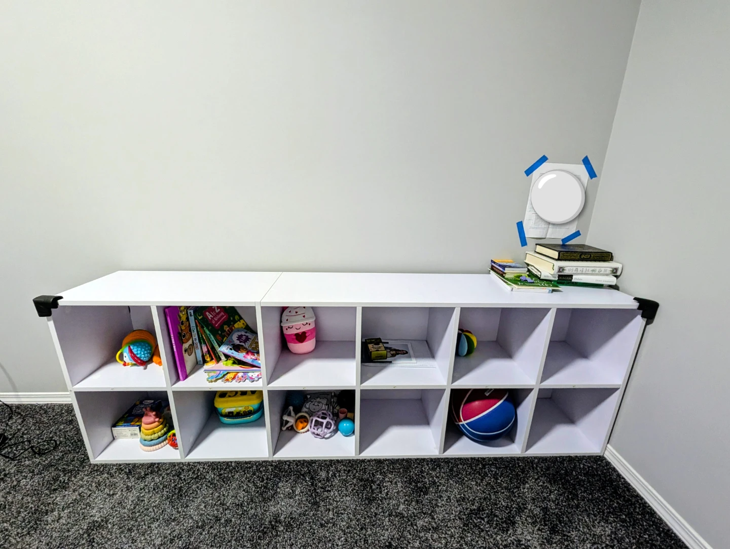 White 12-Cube Bookcase / organizer/ cubby - photo 2