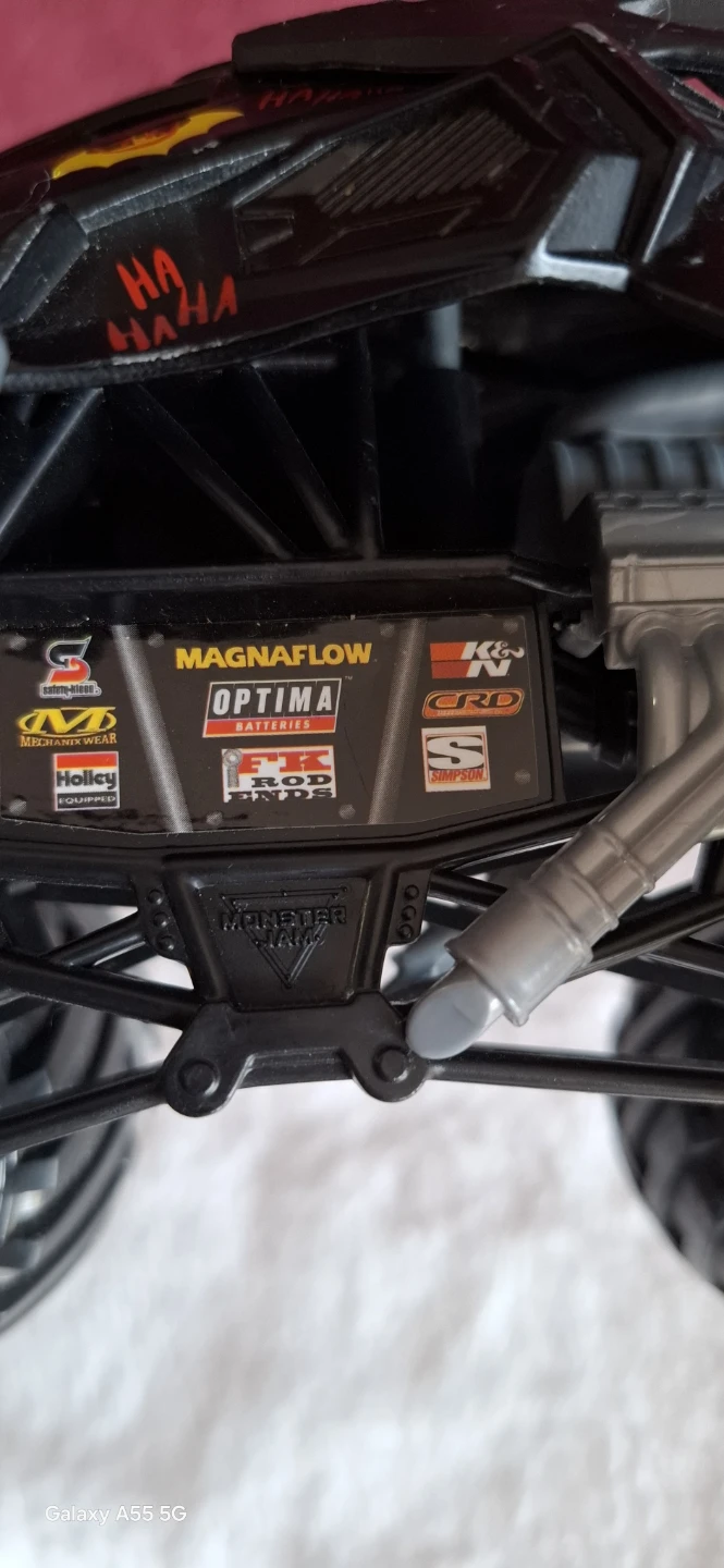 Monster Jam Batman Monster Truck - photo 5