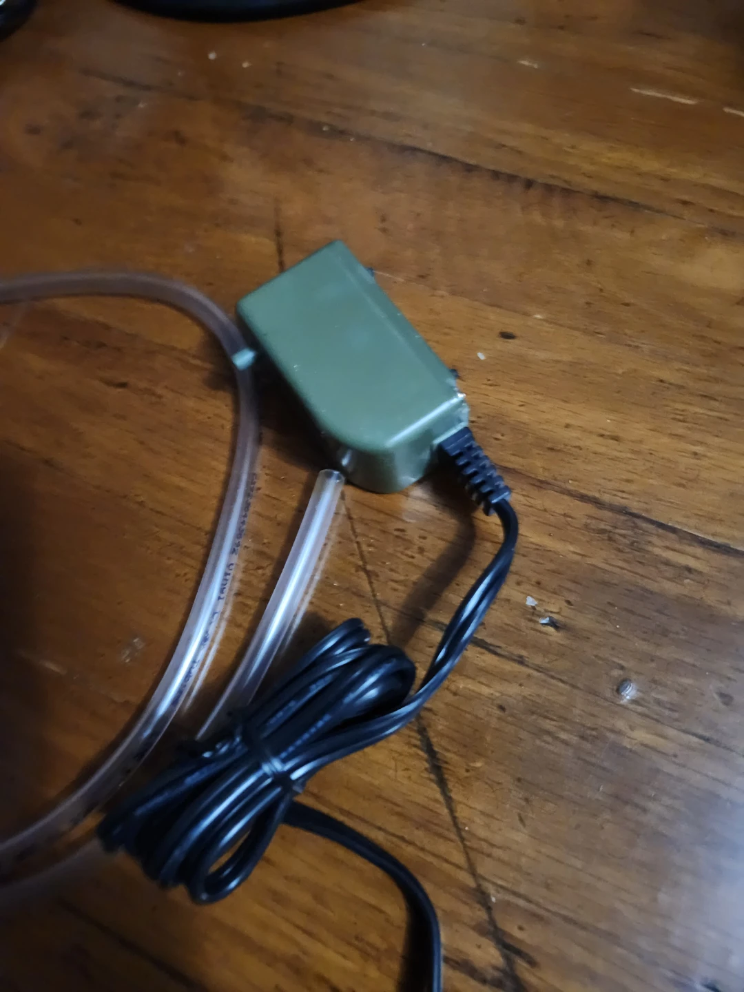 Aquarium Air Pump - photo 2