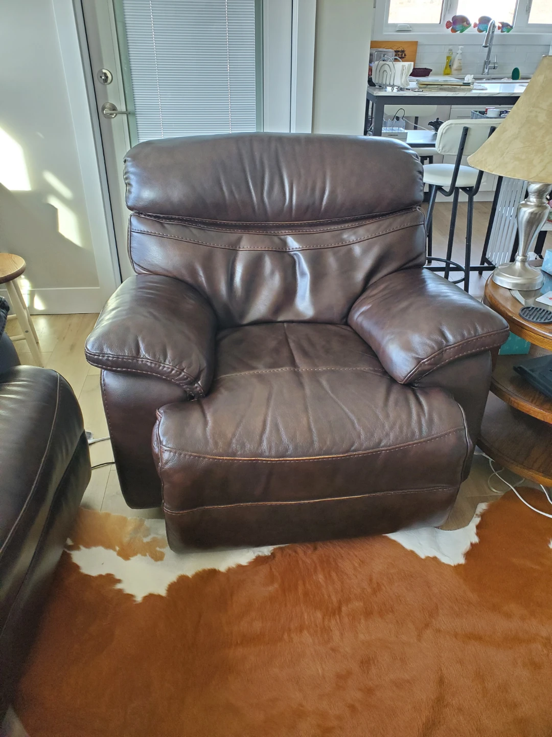 Brown Leather Electric  Recliner Chair - photo 2