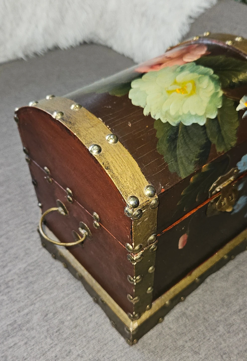 Painted Wooden Treasure Chest - photo 4