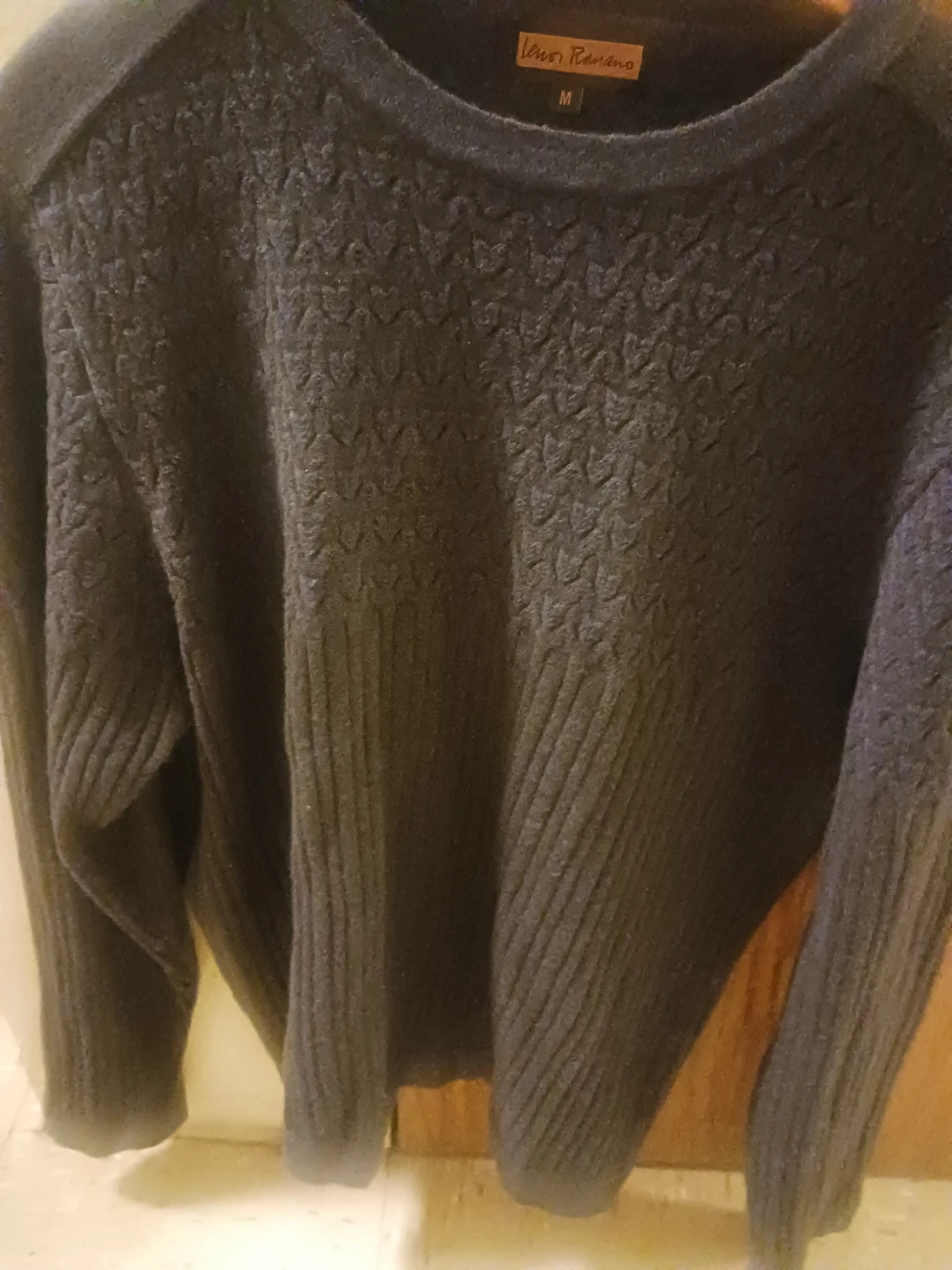 🧡 bingo Leno Romano Gray Sweater - Size M