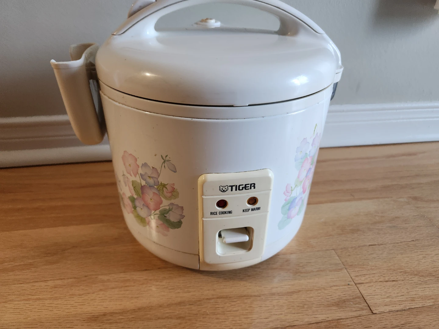 Tiger 4 cup Rice Cooker