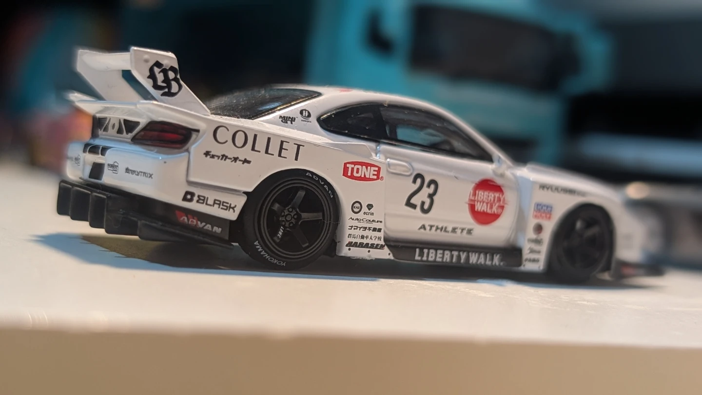 LB-Super Silhouette Nissan Silvia (S15) - Mini GT - photo 2