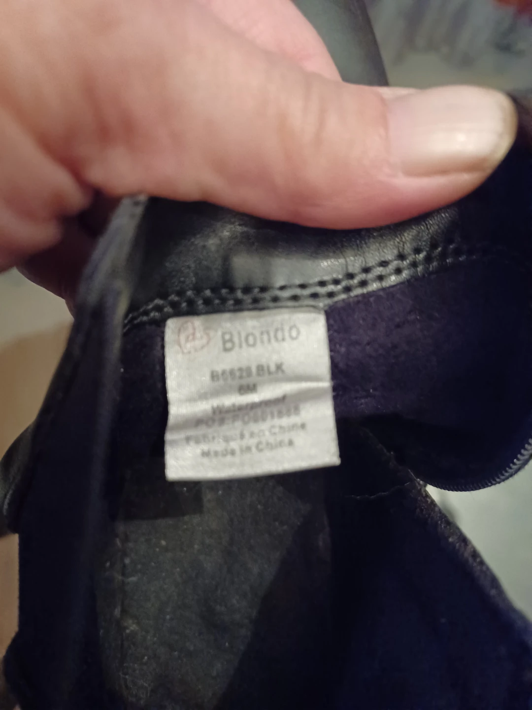 Blondo B6628 BLK Black Leather Ankle Boots - Size 6M - photo 3