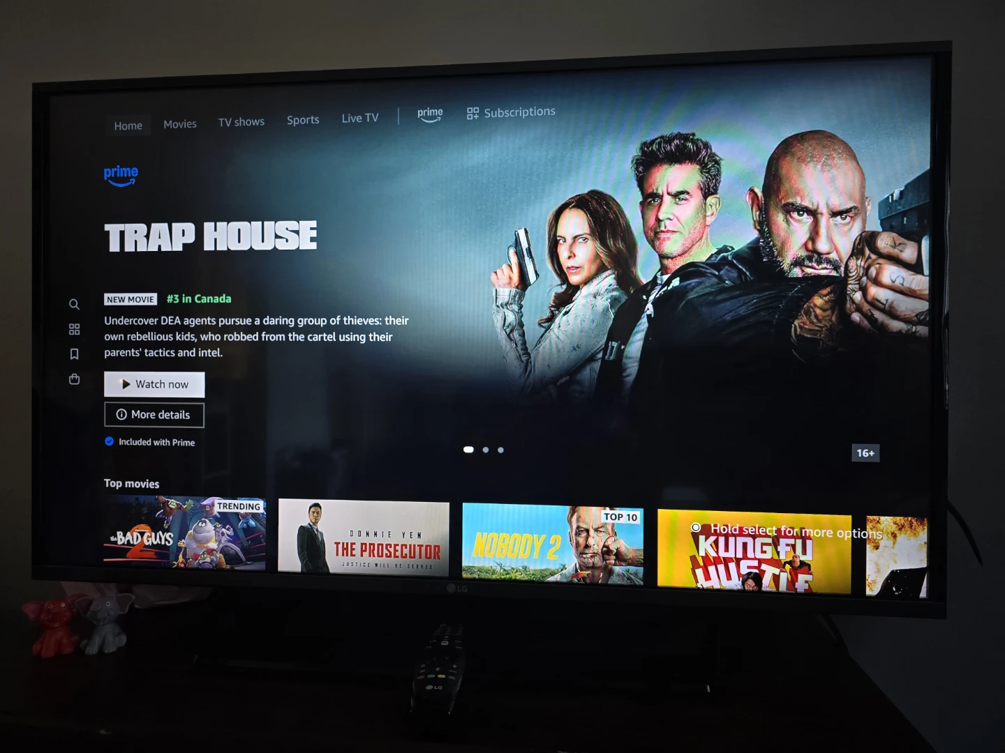 LG 43" Smart TV - photo 2