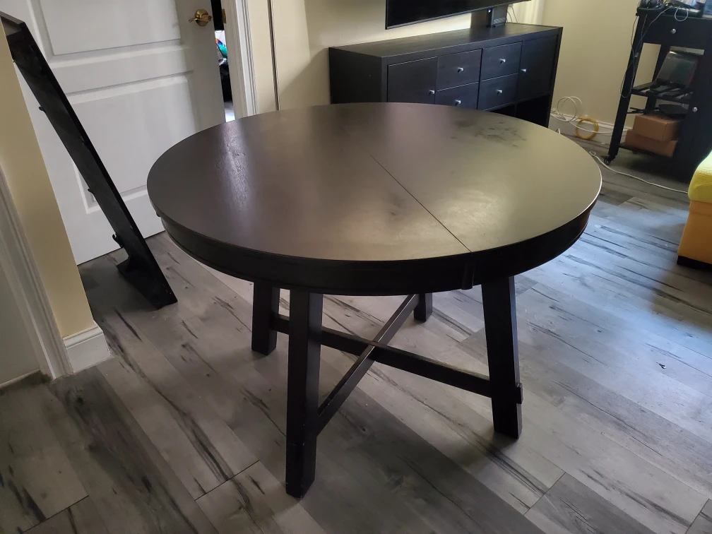 RuiSiSi Extendable Round Dining Table - Great condition! - photo 2