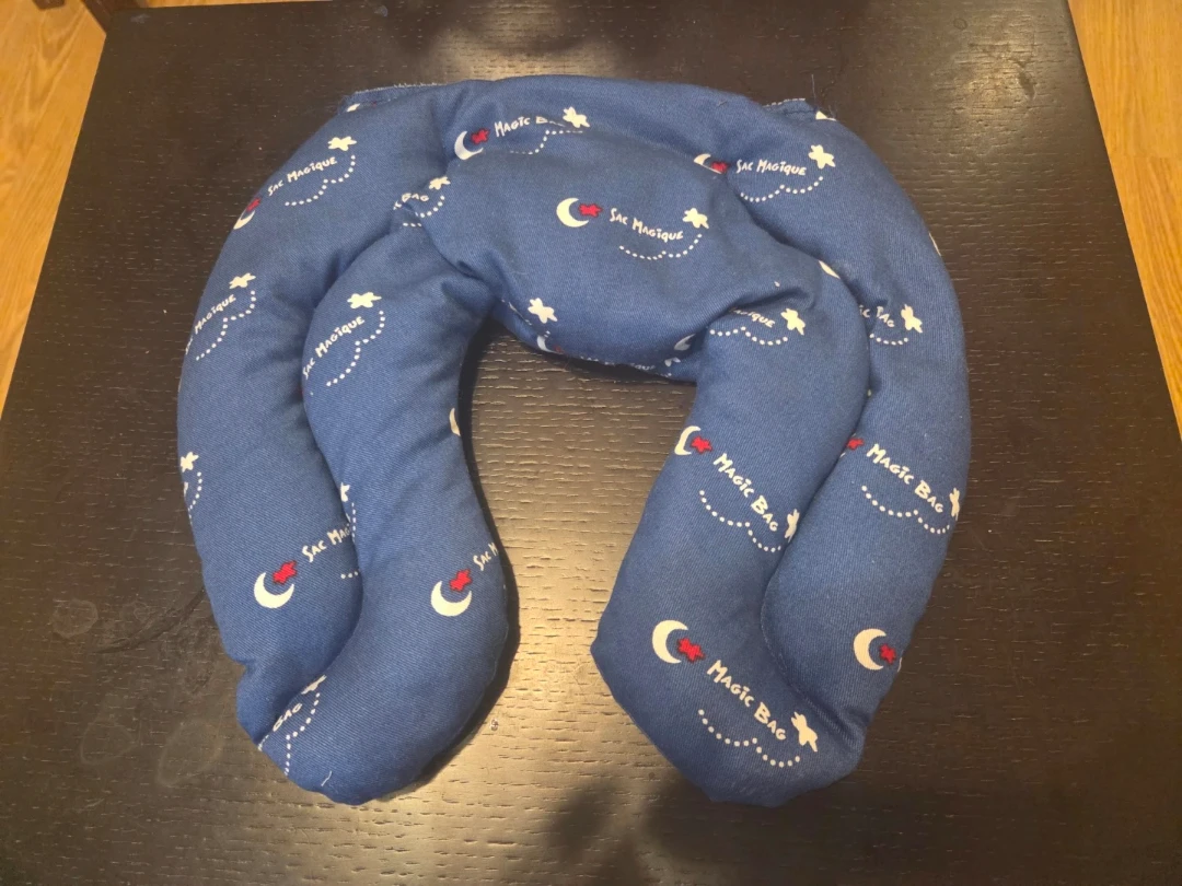 Magic Bag Neck Pillow. Heating and cooling.