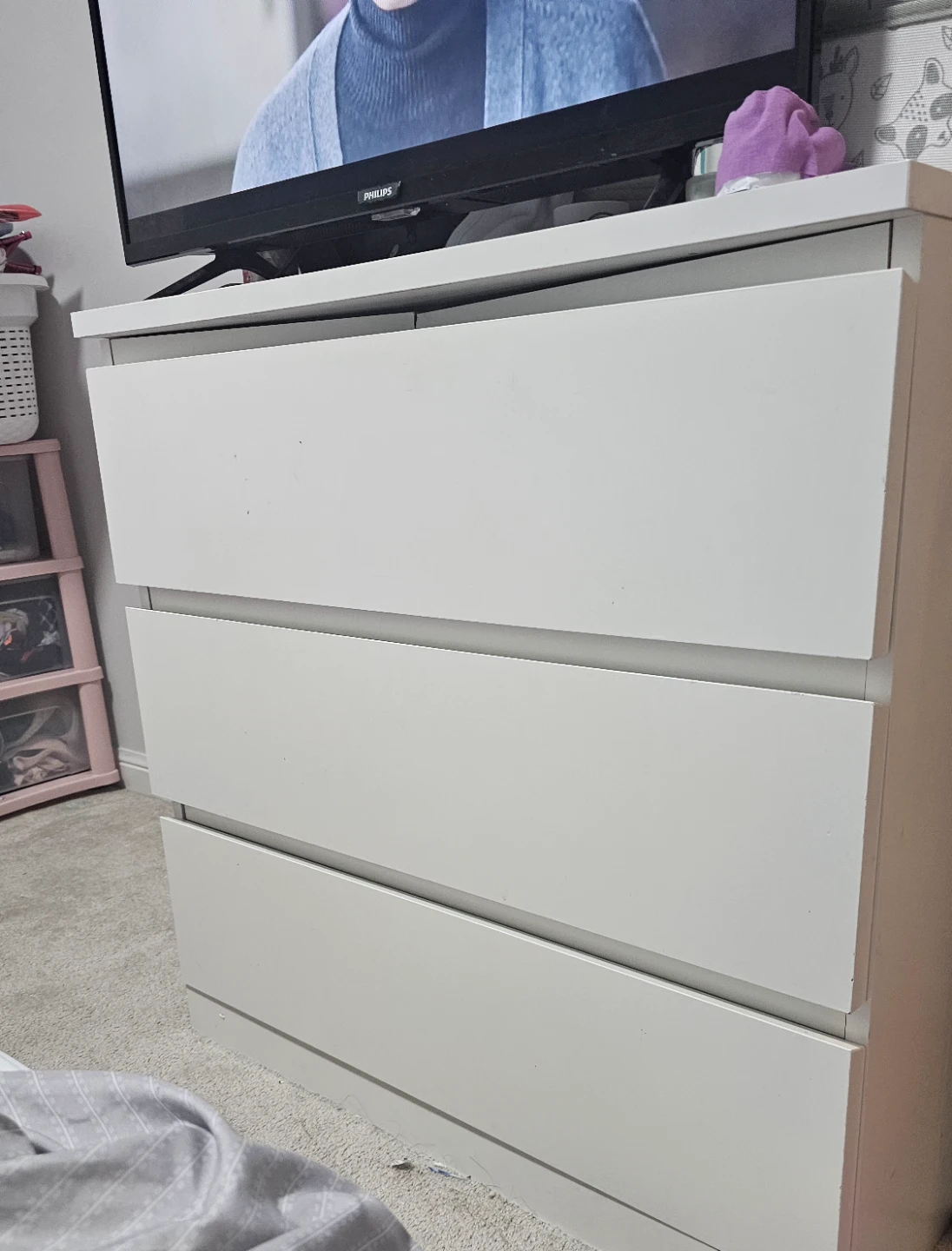White 3-Drawer Dresser