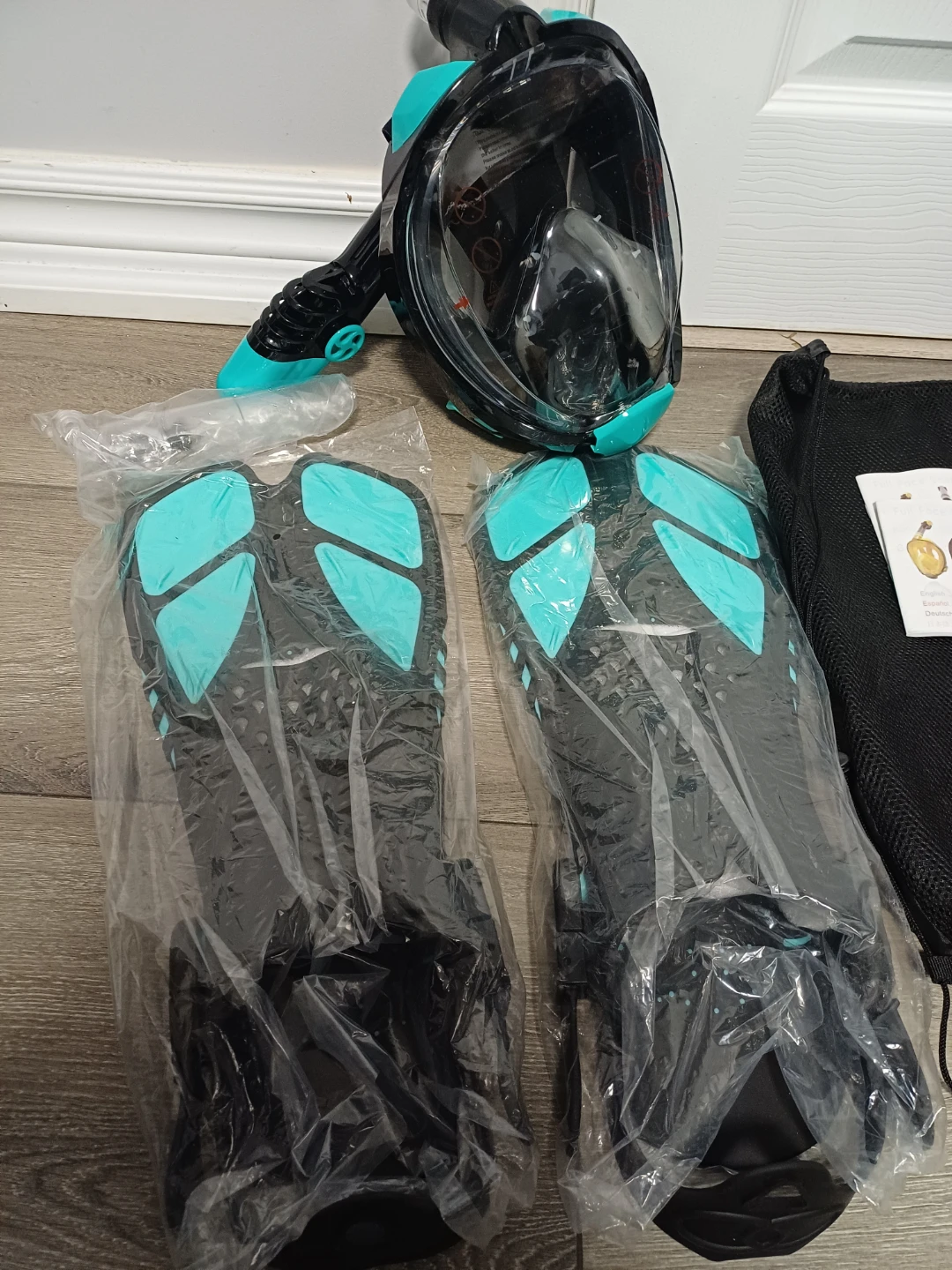 Full Face Snorkel Mask Set - New - photo 4