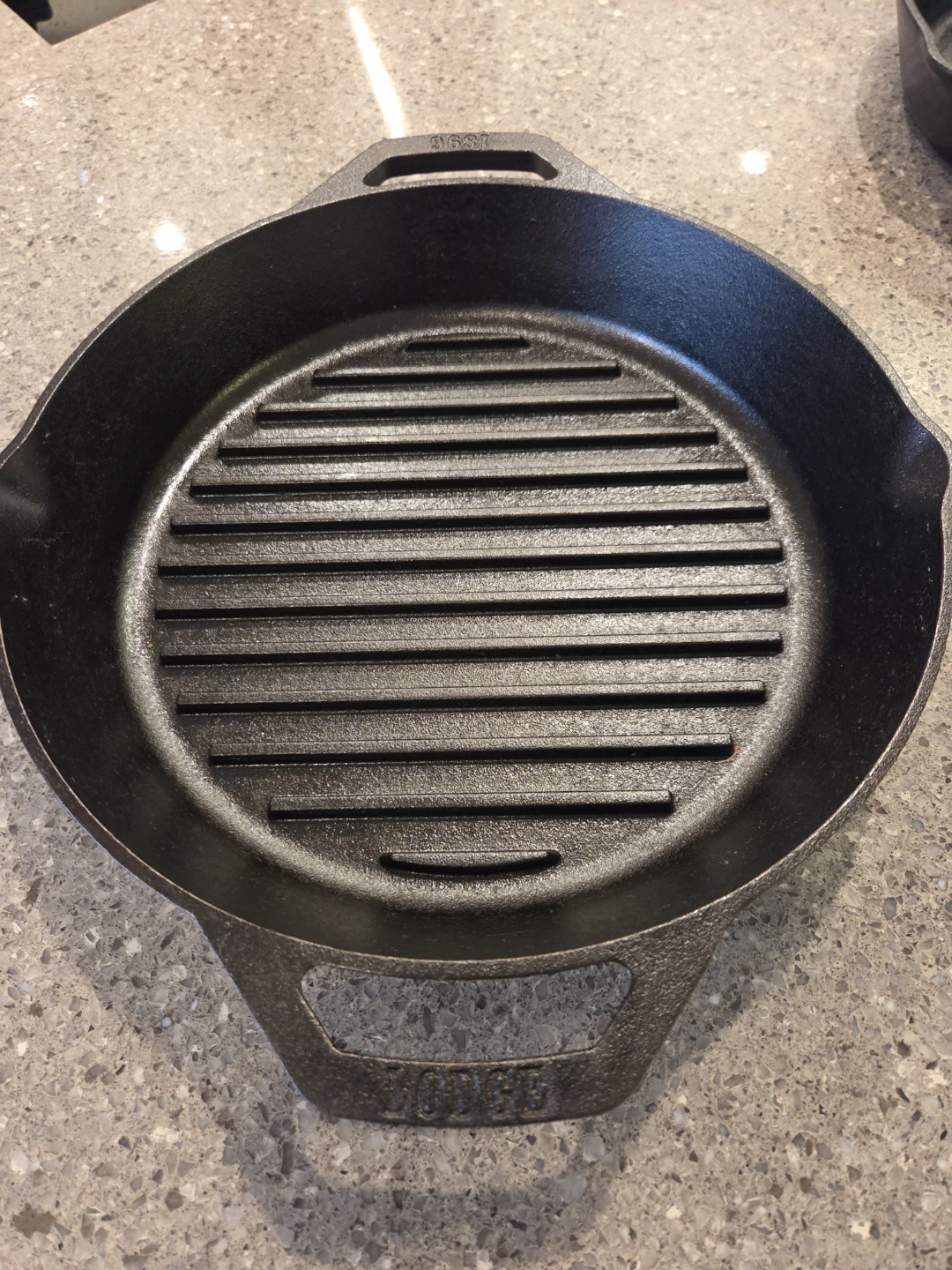 10 inch Brand New Lodge Cast Iron Grill Pan