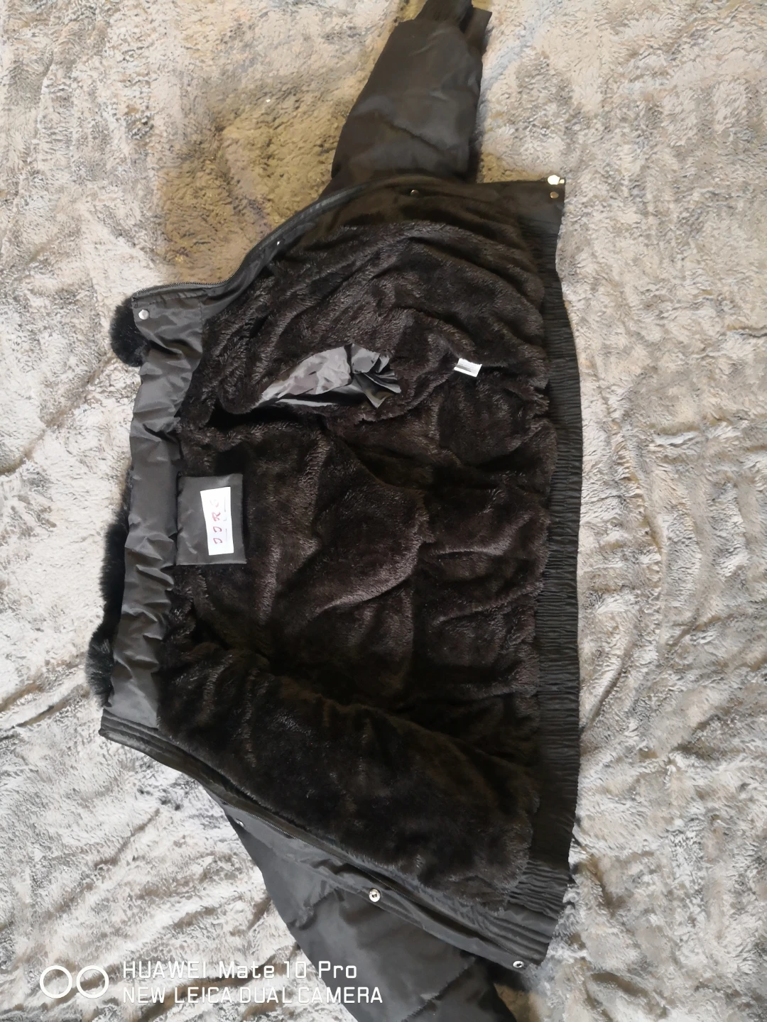 JJRS Black Puffer Jacket - Size L - photo 3
