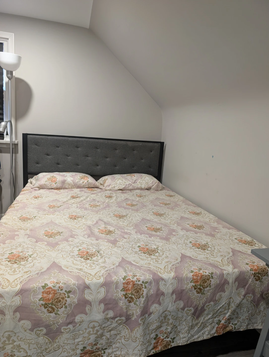 Queen Size Bed Frame with Headboard and Queen Mattress - photo 3