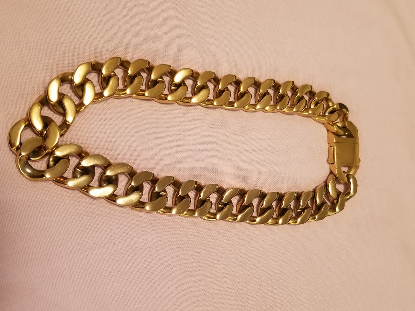 Vitaly Riot Chain Gold Necklace – Like New