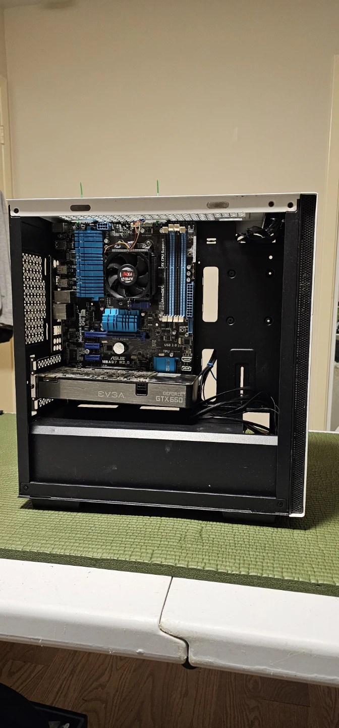 Compact White Gaming PC Case with Parts