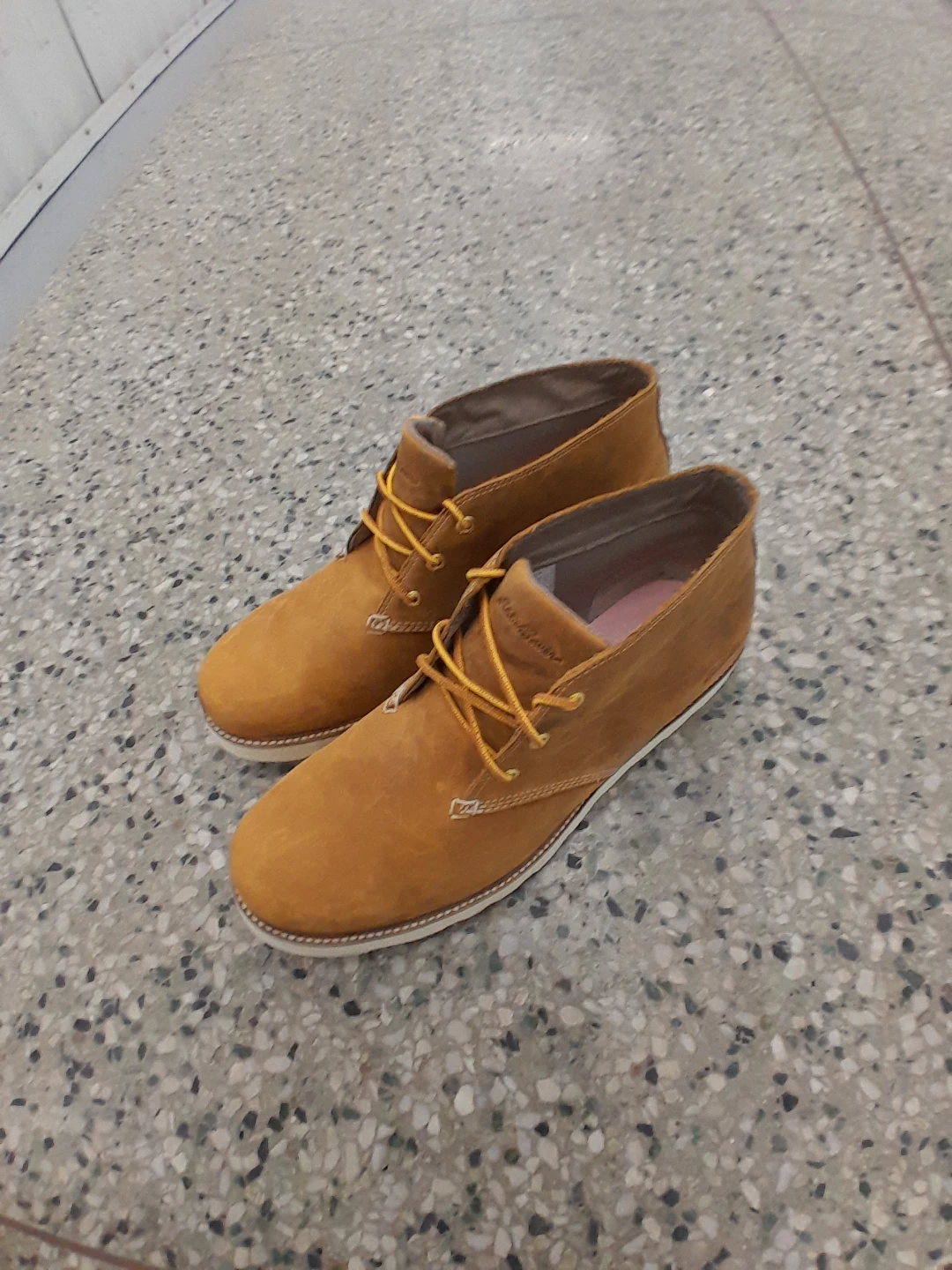 Eddie Bauer Men's Chukka Boots  Men's Size 13 - photo 3
