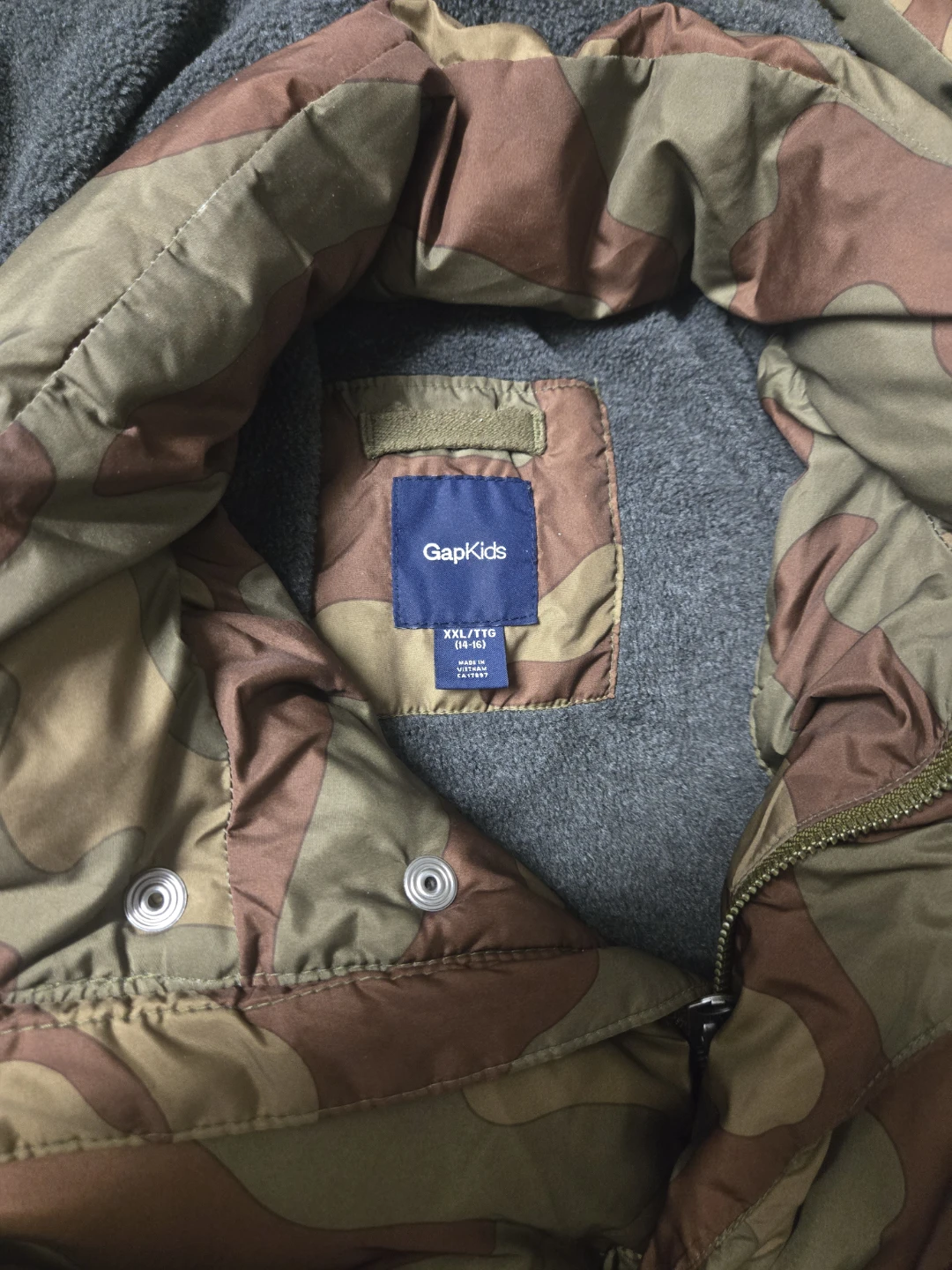 Gap Kids Camo Puffer Jacket XXL (14-16) - photo 3