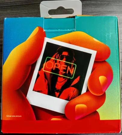 Polaroid Go + Clip Bundle (Brand New) - photo 4