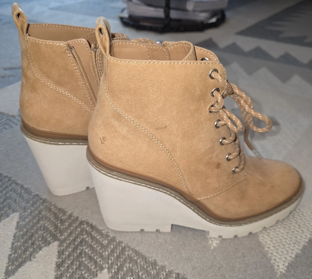 Tan Wedge Heel Lace-Up Ankle Boots - photo 4
