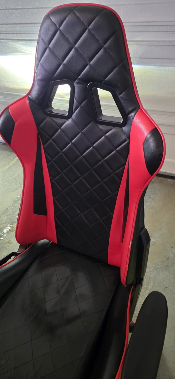Red & Black Gaming Chair - Used Condition - photo 2