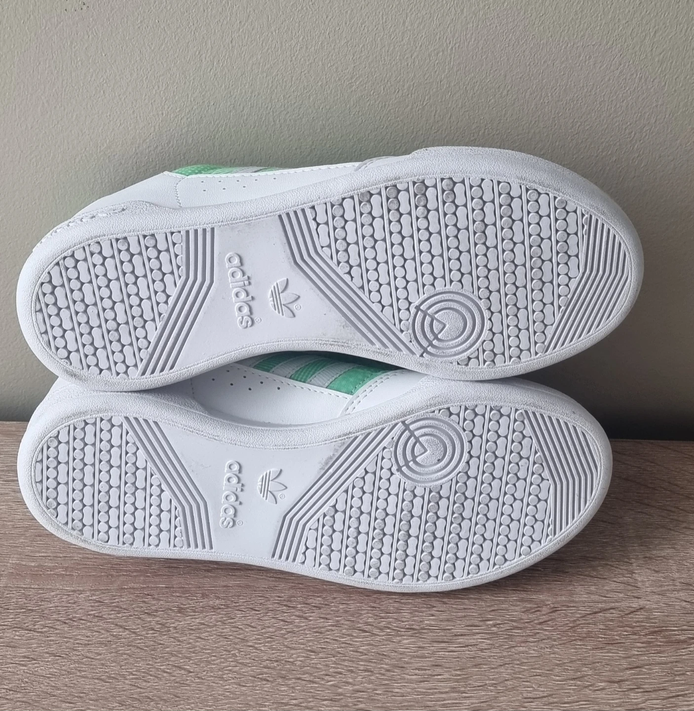 Adidas Continental 80 Shoes - White/Green - Size 2.5 - photo 3