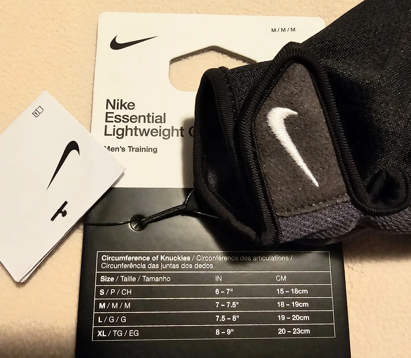 NEW Nike Lightweight Training Gloves - Medium $8 - photo 2
