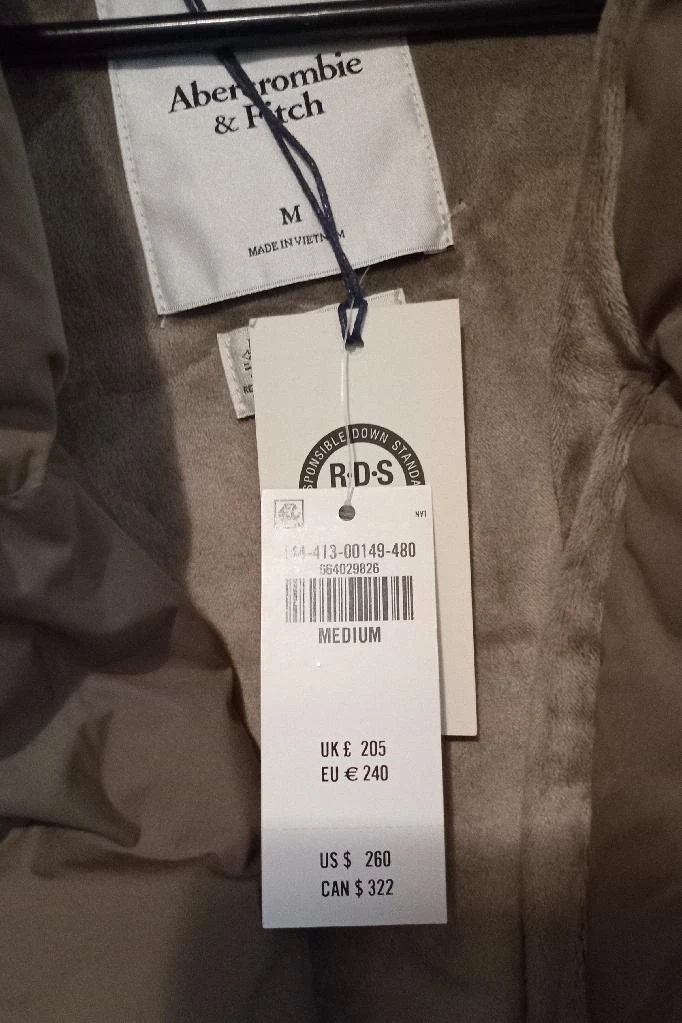 Abercrombie & Fitch Puffer Jacket - photo 2