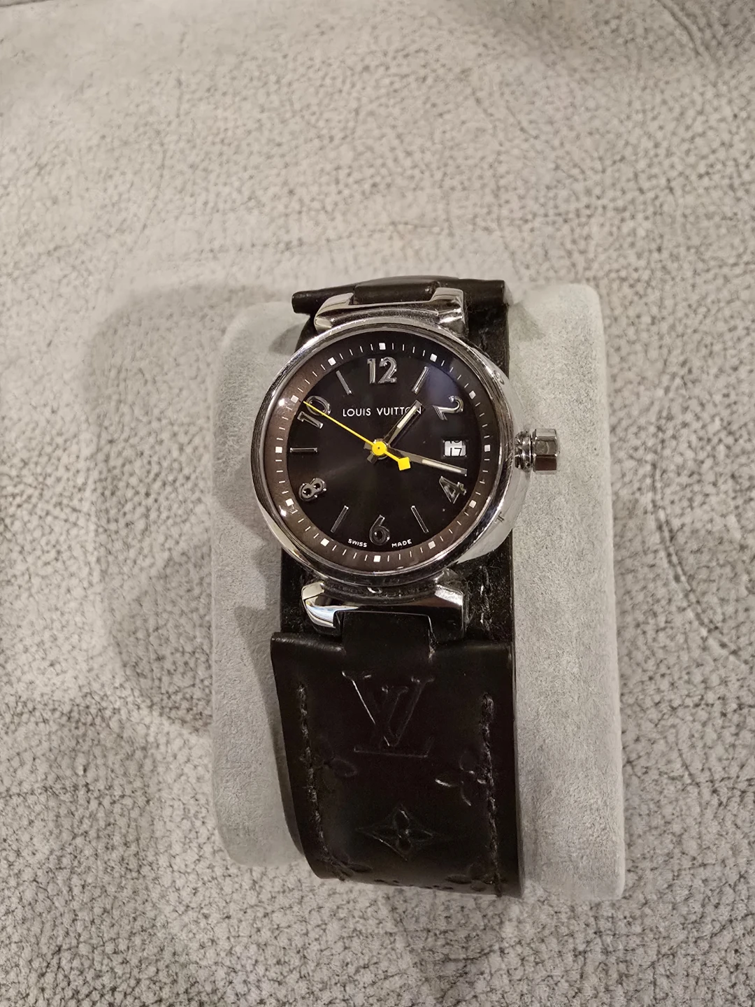 Louis Vuitton Tambour Swiss Quartz Watch – Original LV Strap