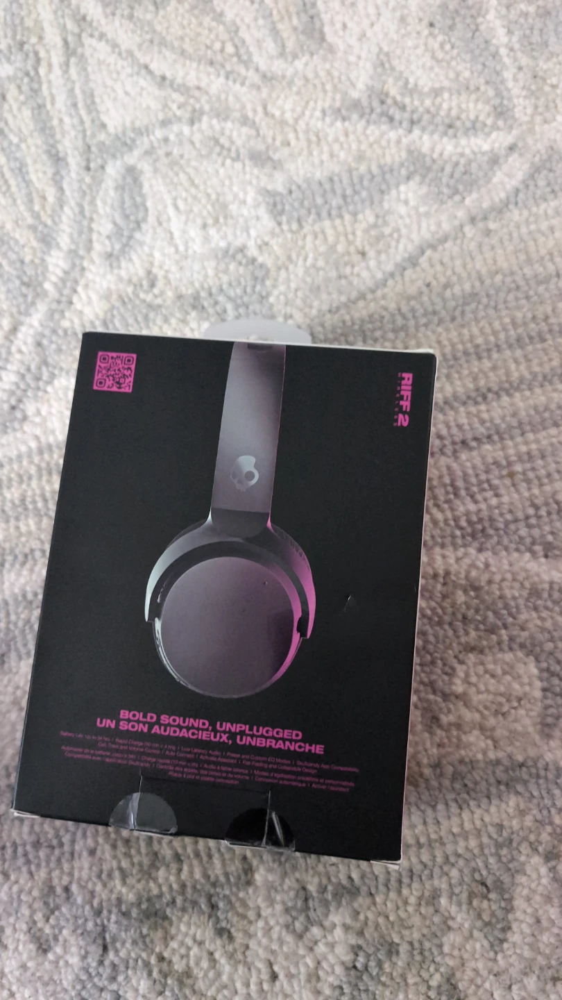 Skullcandy headphones